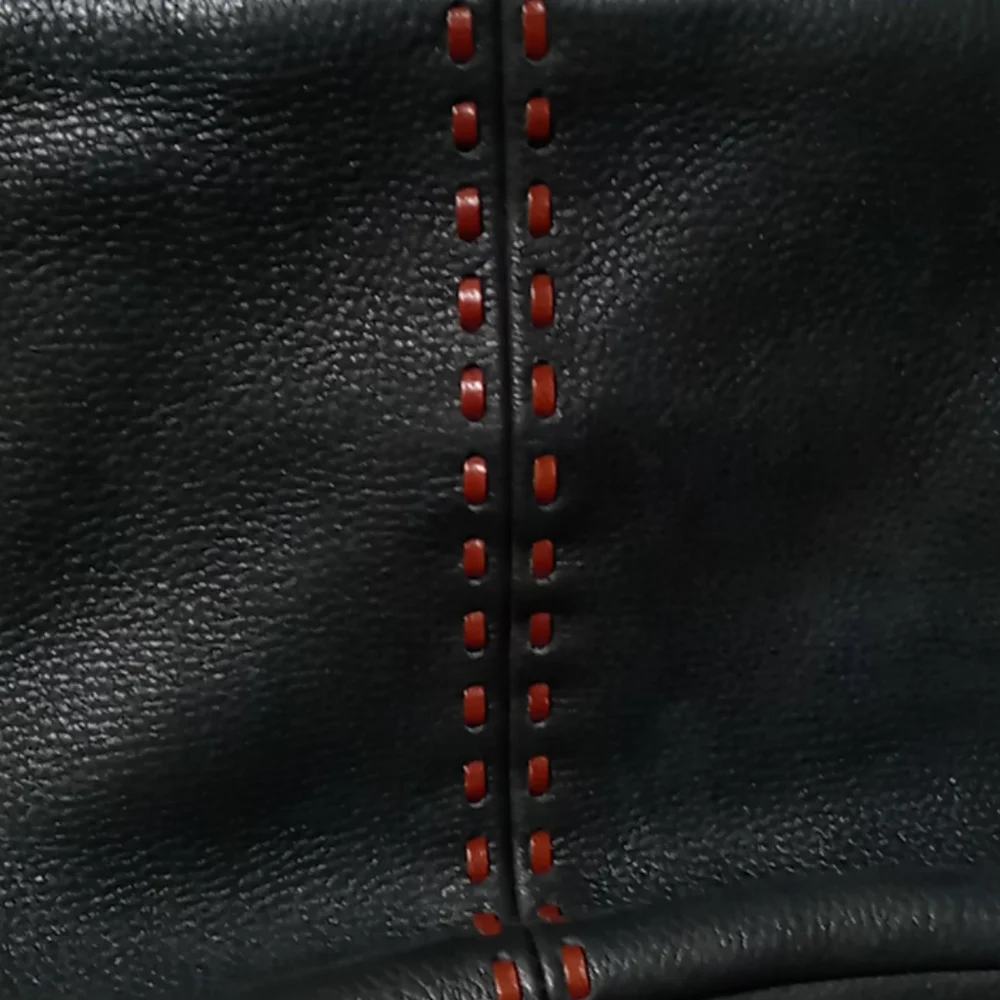 Fossil Leather Hand Bag - Picture 8 of 8